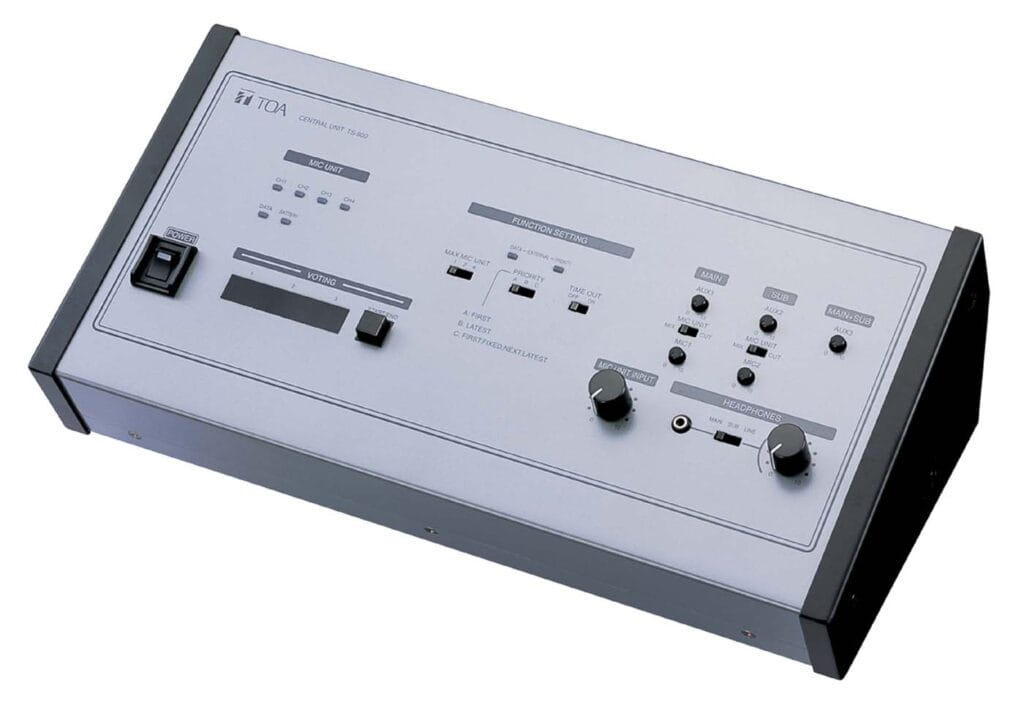 TS-900
